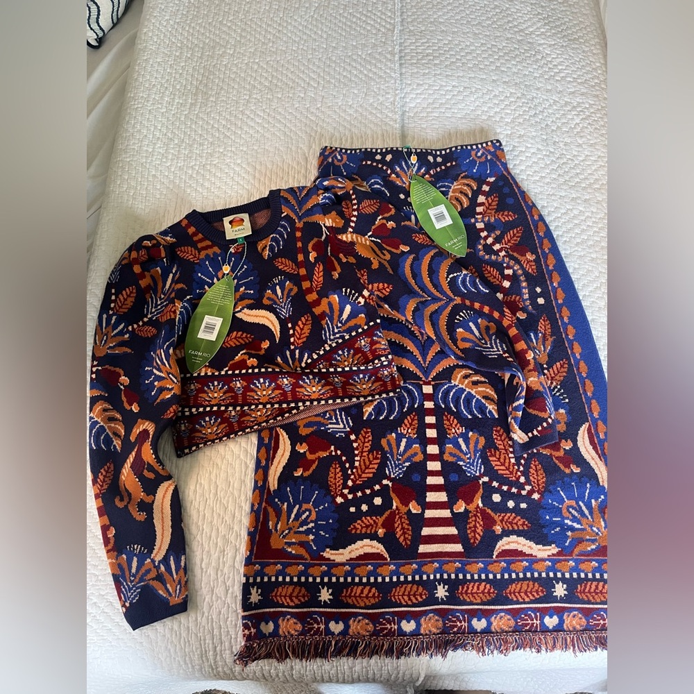 NWT Farm Rio Nature Set Knit Sweater and Skirt Set Sz Small